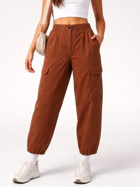 Lululemon Light Utilitech Cargo Barrel Pant